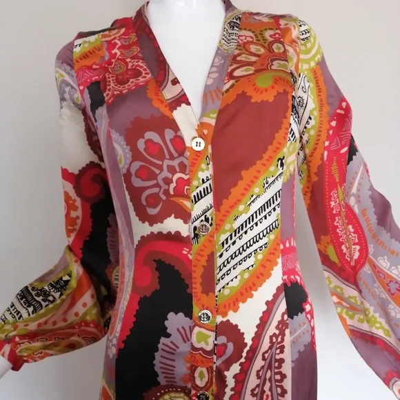 100% Silk Marciano Red Multi Paisley V-Neck Long Sleeve Maxi Dress size 02 - Picture 4 of 9